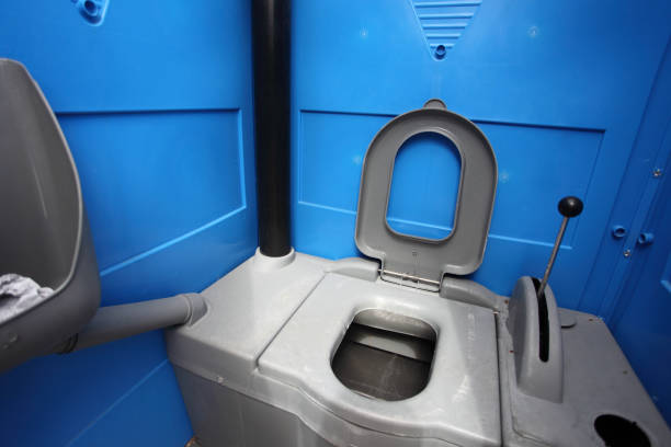 Best Luxury portable toilet rental  in Middleport, OH