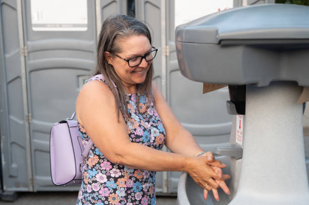 Best Porta potty rental near me  in Middleport, OH